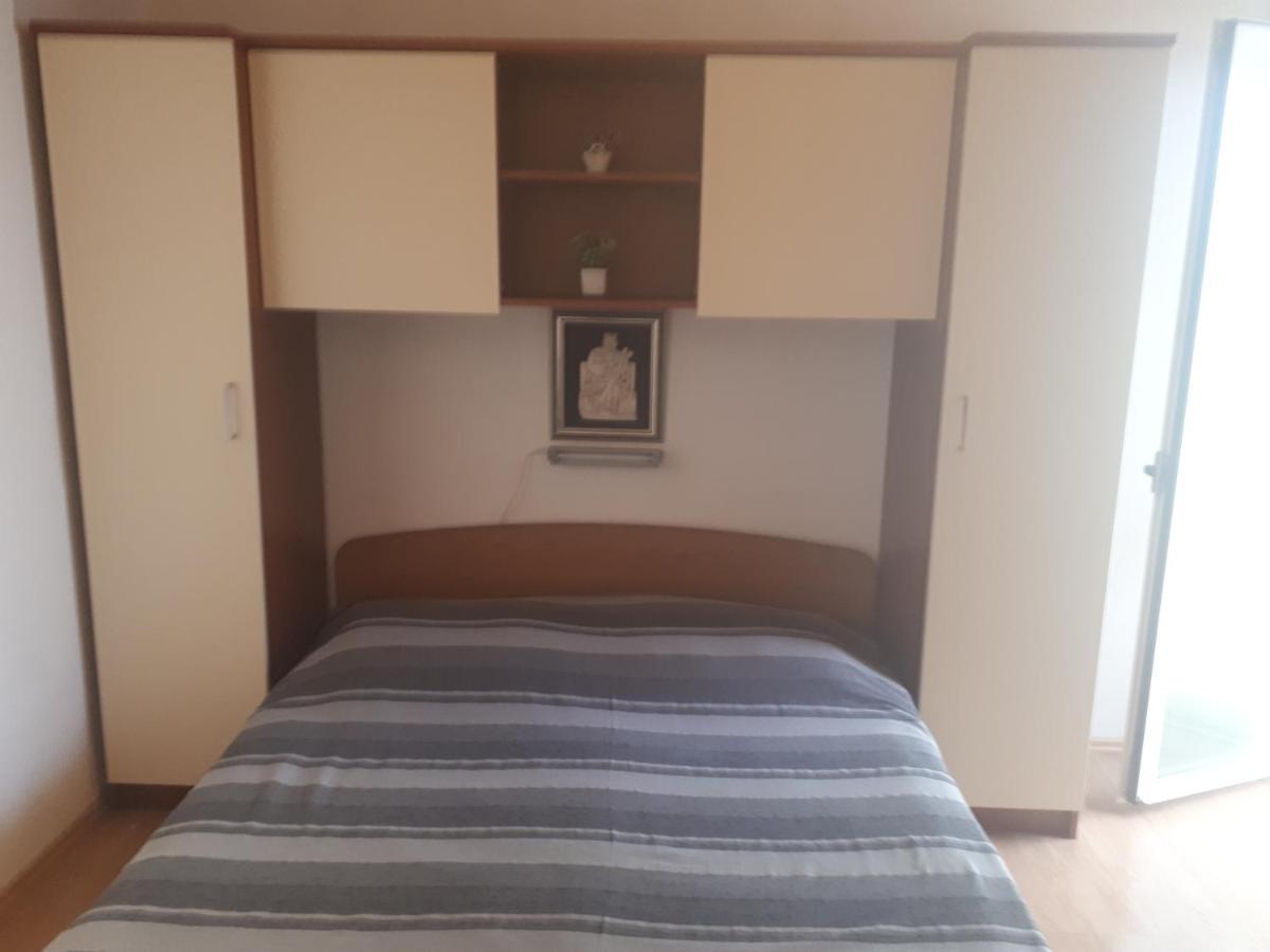 Apartmani Leko Mirjana Baška Voda Extérieur photo