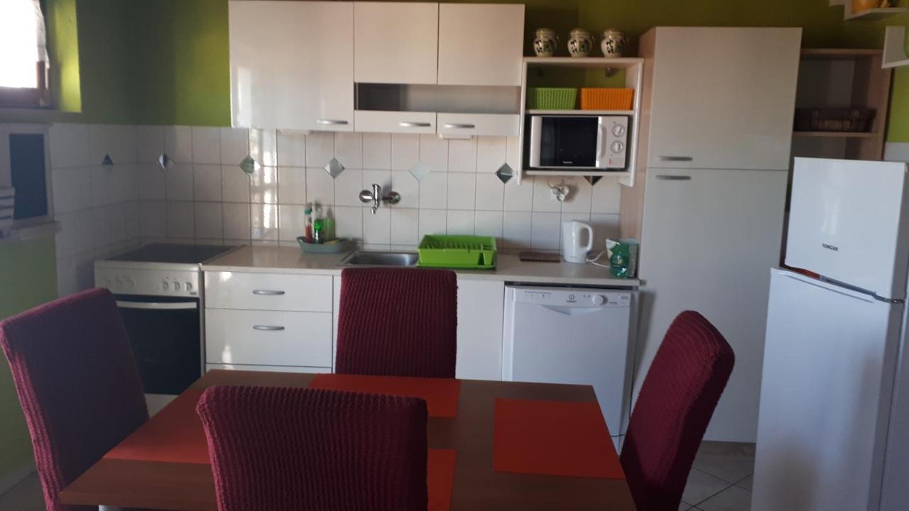 Apartmani Leko Mirjana Baška Voda Extérieur photo