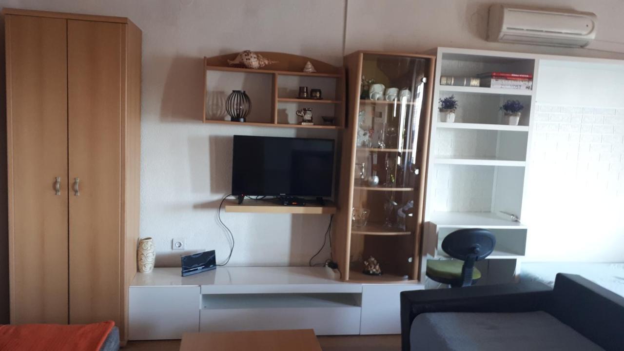 Apartmani Leko Mirjana Baška Voda Extérieur photo