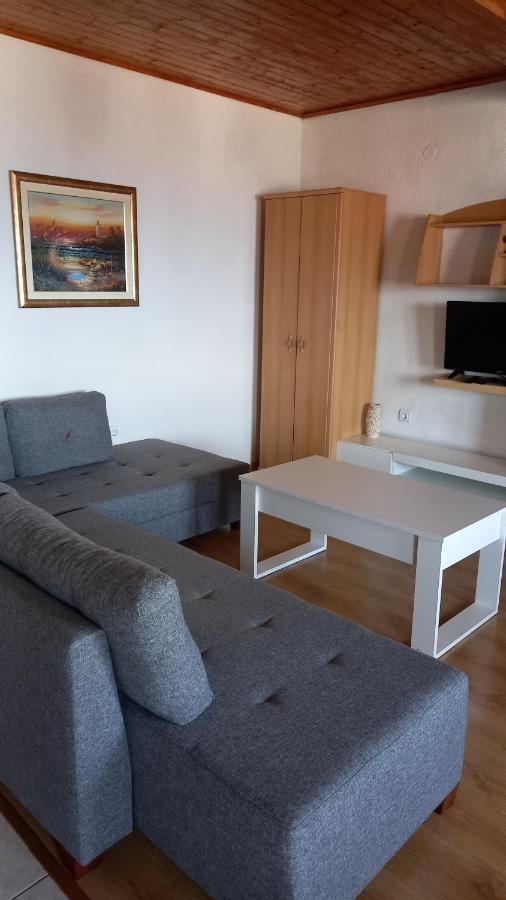 Apartmani Leko Mirjana Baška Voda Extérieur photo